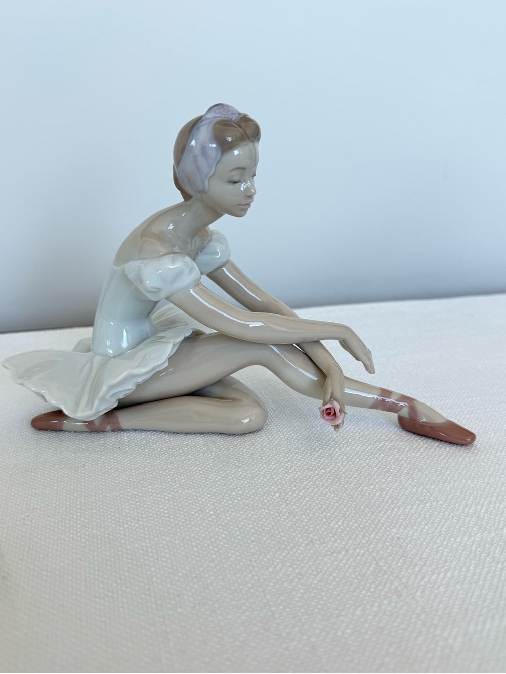 Lladro Rose Ballet Number 5919 Excellent Condition in Original Box - Picture 15 of 15